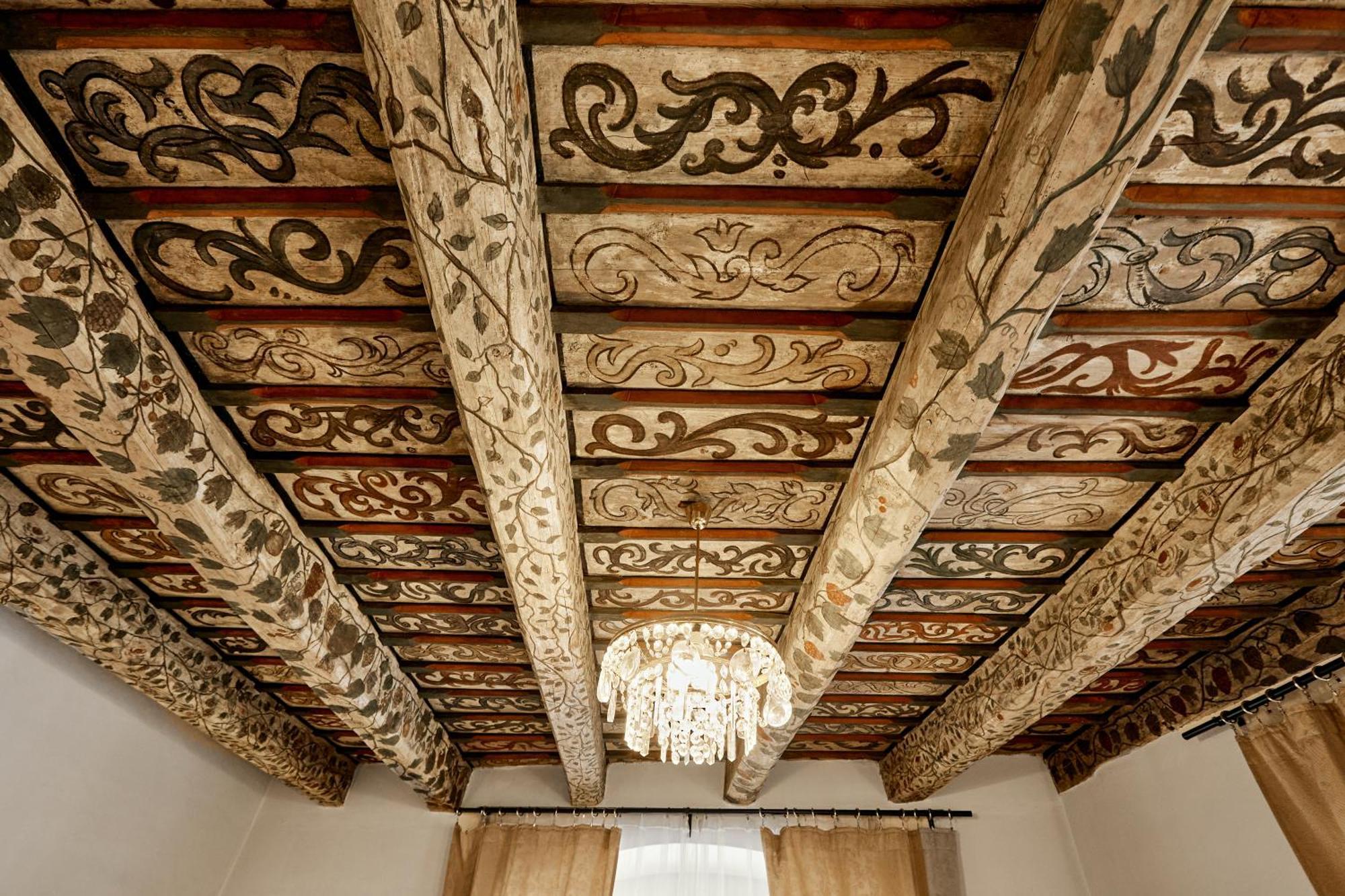 Historical Place Under Castle Apartamento *